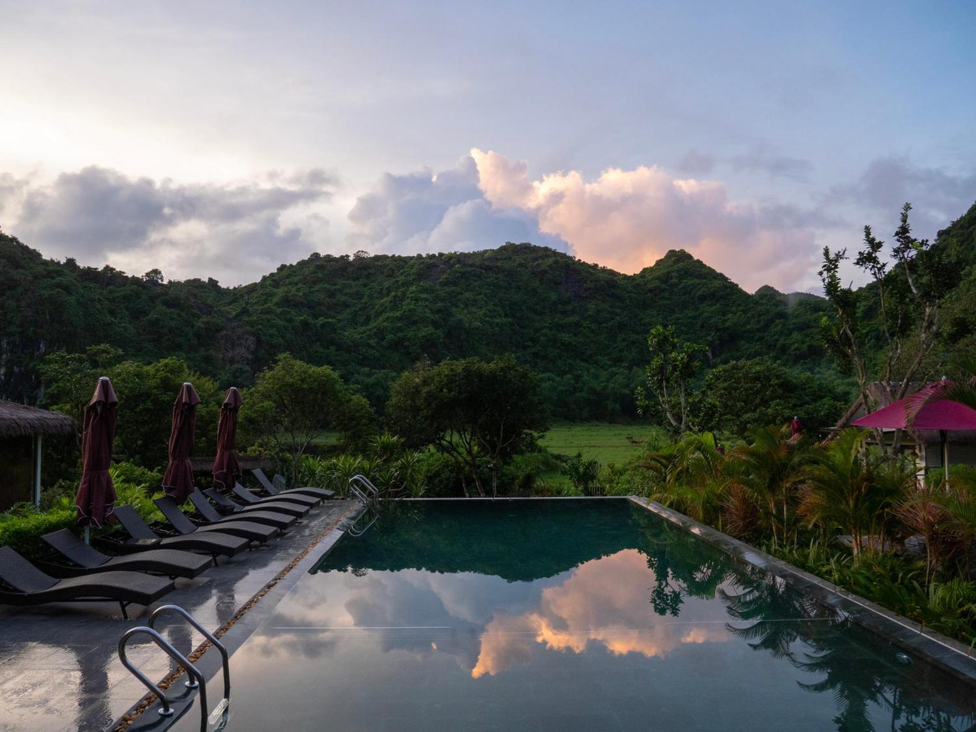 Yen Hidden Valley Cat Ba Island Bagian luar foto